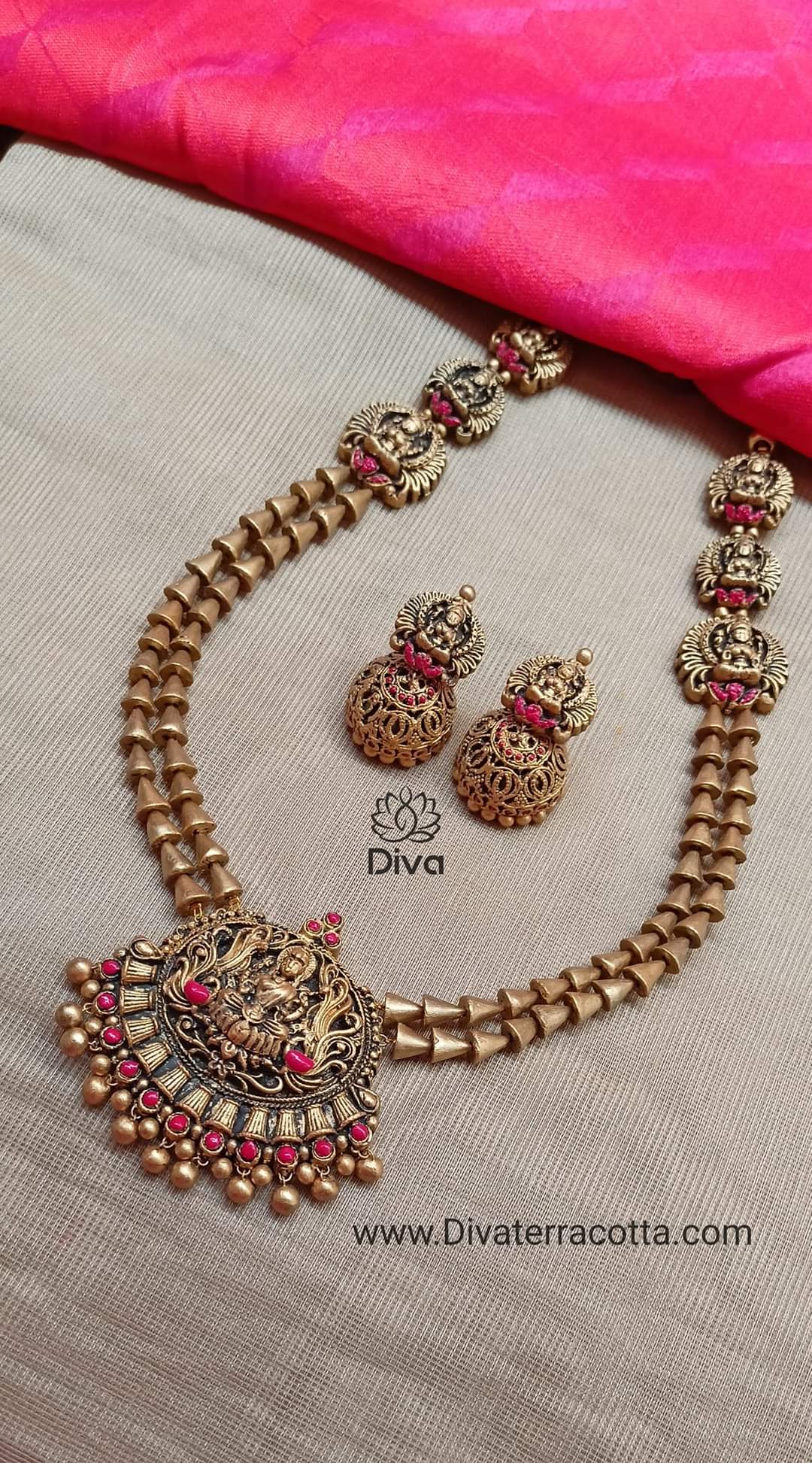 Lakshmi on sale antique jewellery