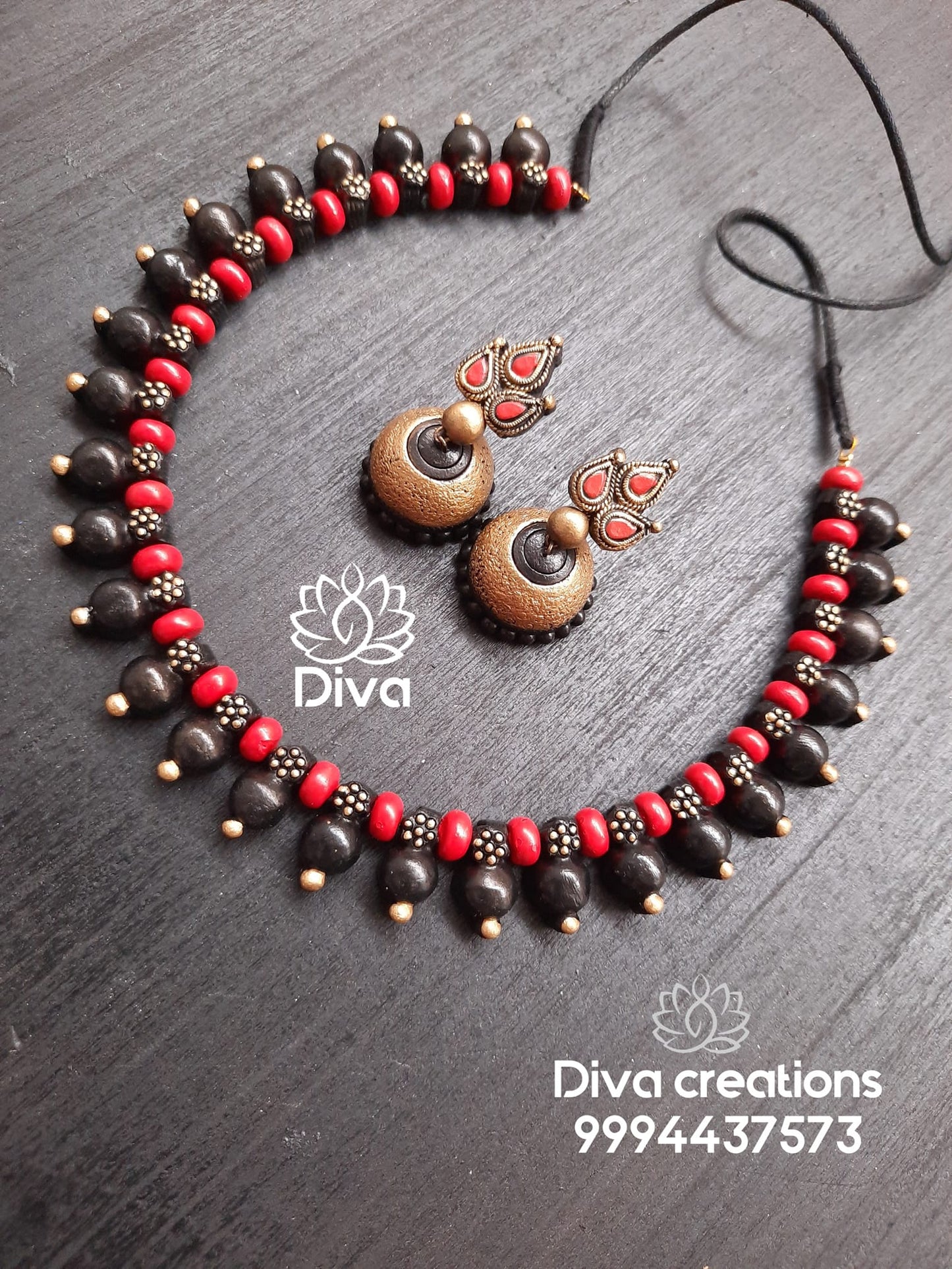 Black red beaded terracotta jewellery