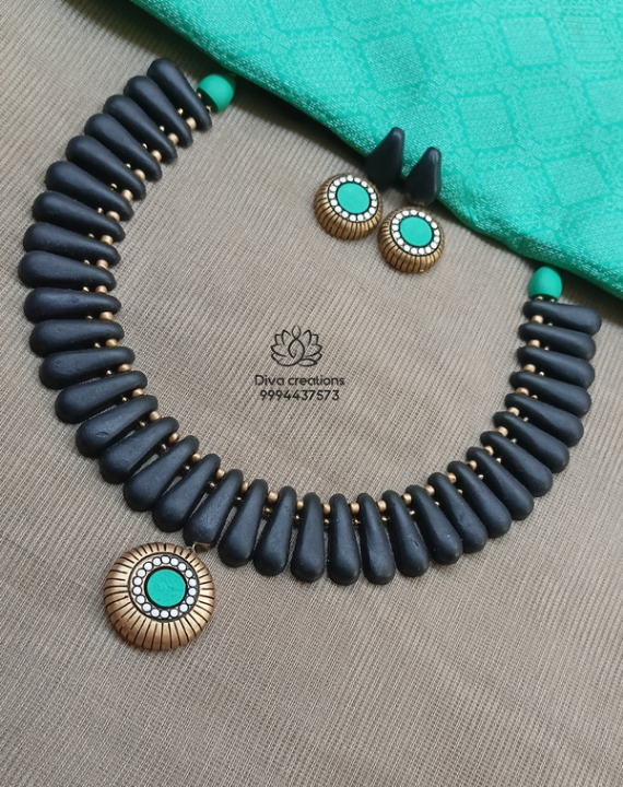 Black Shot Terracotta Jewellery