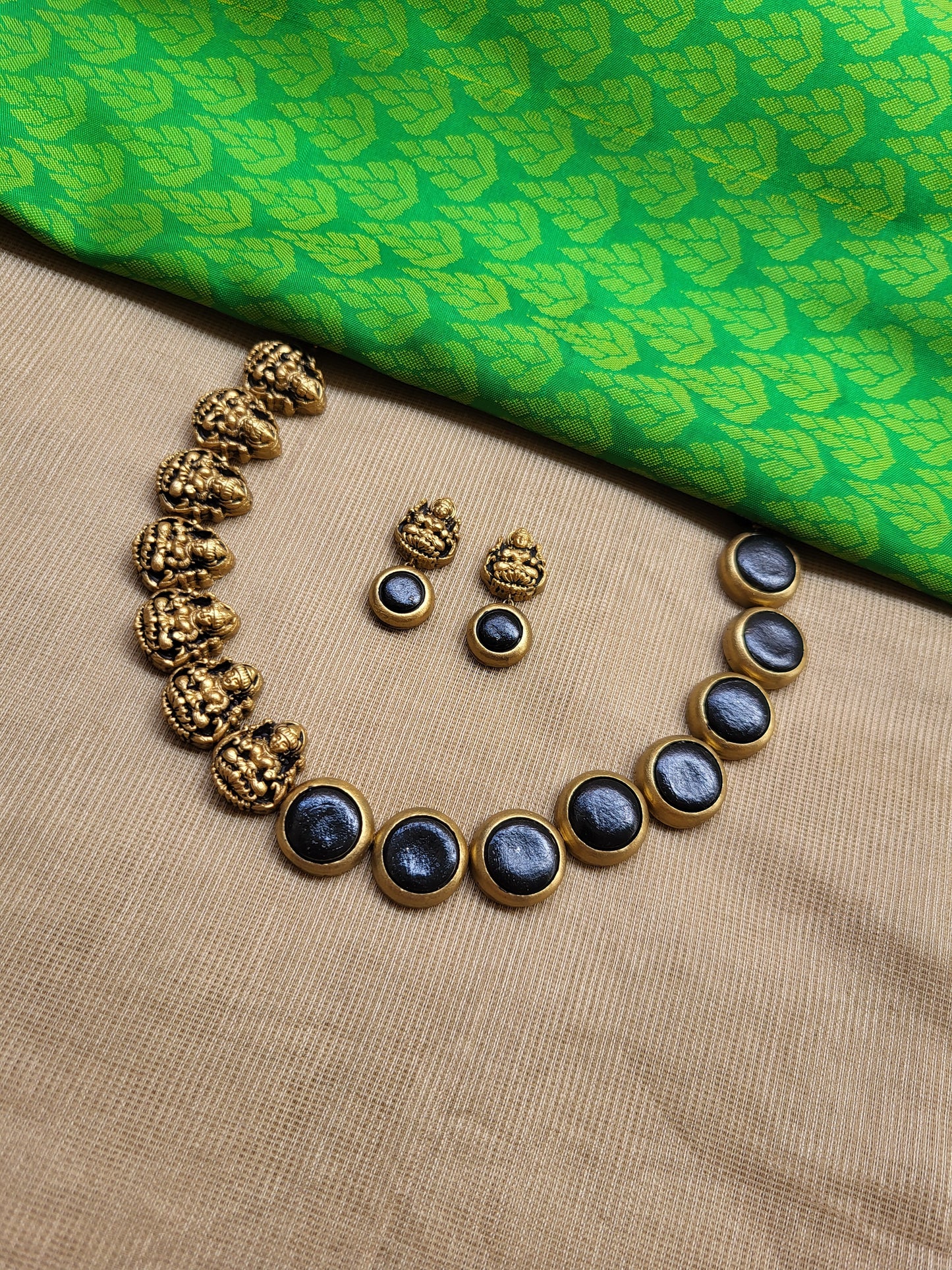 Black One Sided Lakshmi Terracotta Jewellery