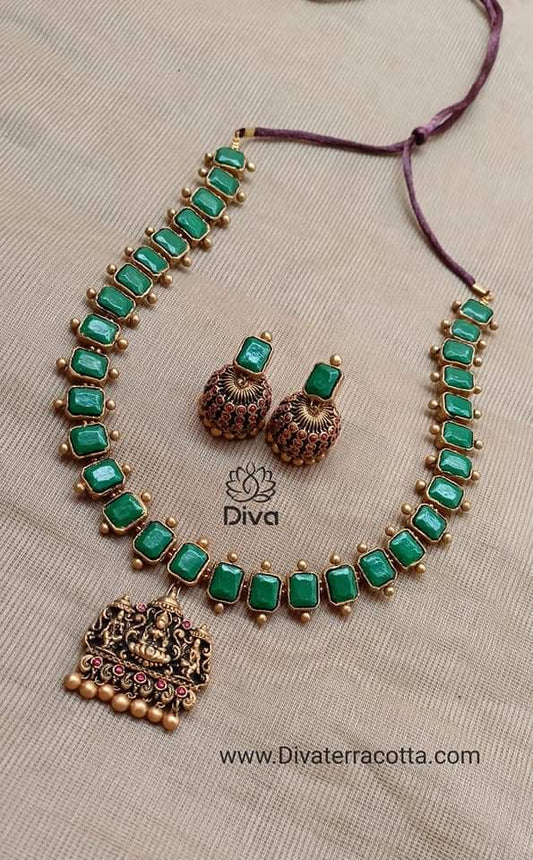 Green kundan terracotta jewellery