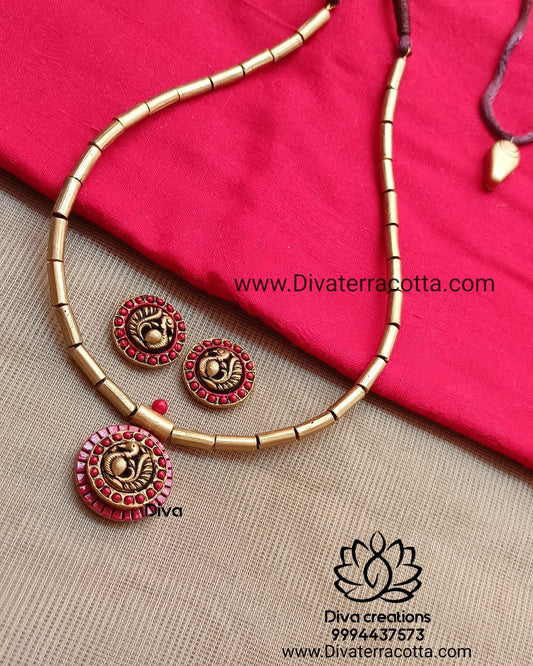 Red attigai tube terracotta jewellery