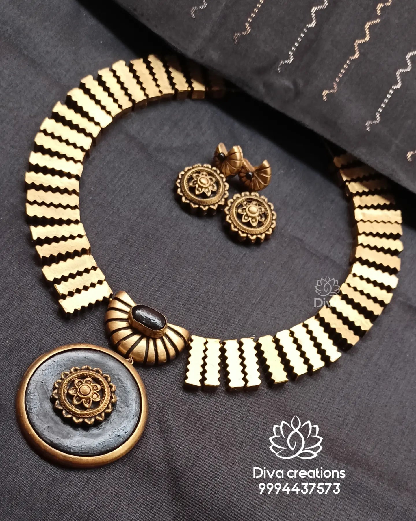 Wavy Black shot terracotta jewellery