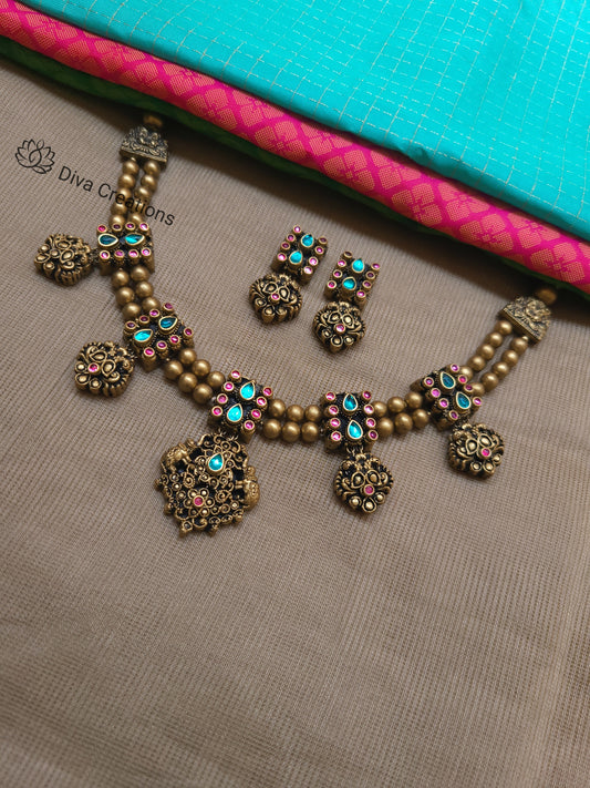 Kundan bead terracotta jewelry