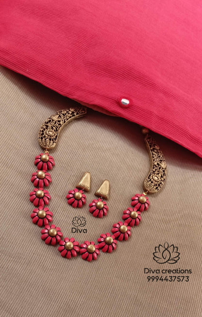 Peach floral hasli terracotta jewellery