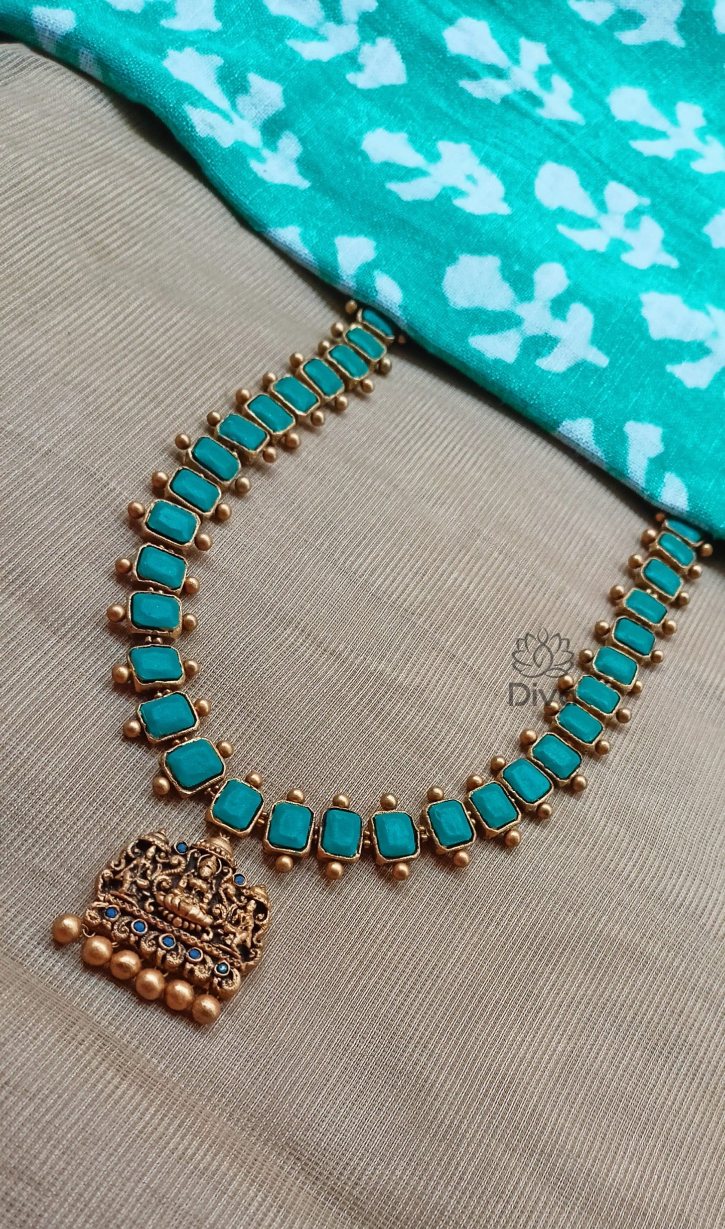 Blue kundan terracotta jewellery