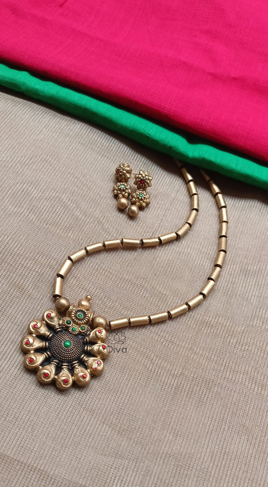 Double flower tube terracotta jewellery